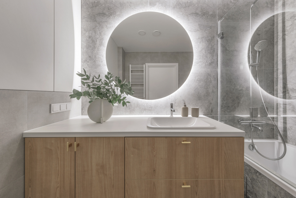 interior-bathroom (1).jpg